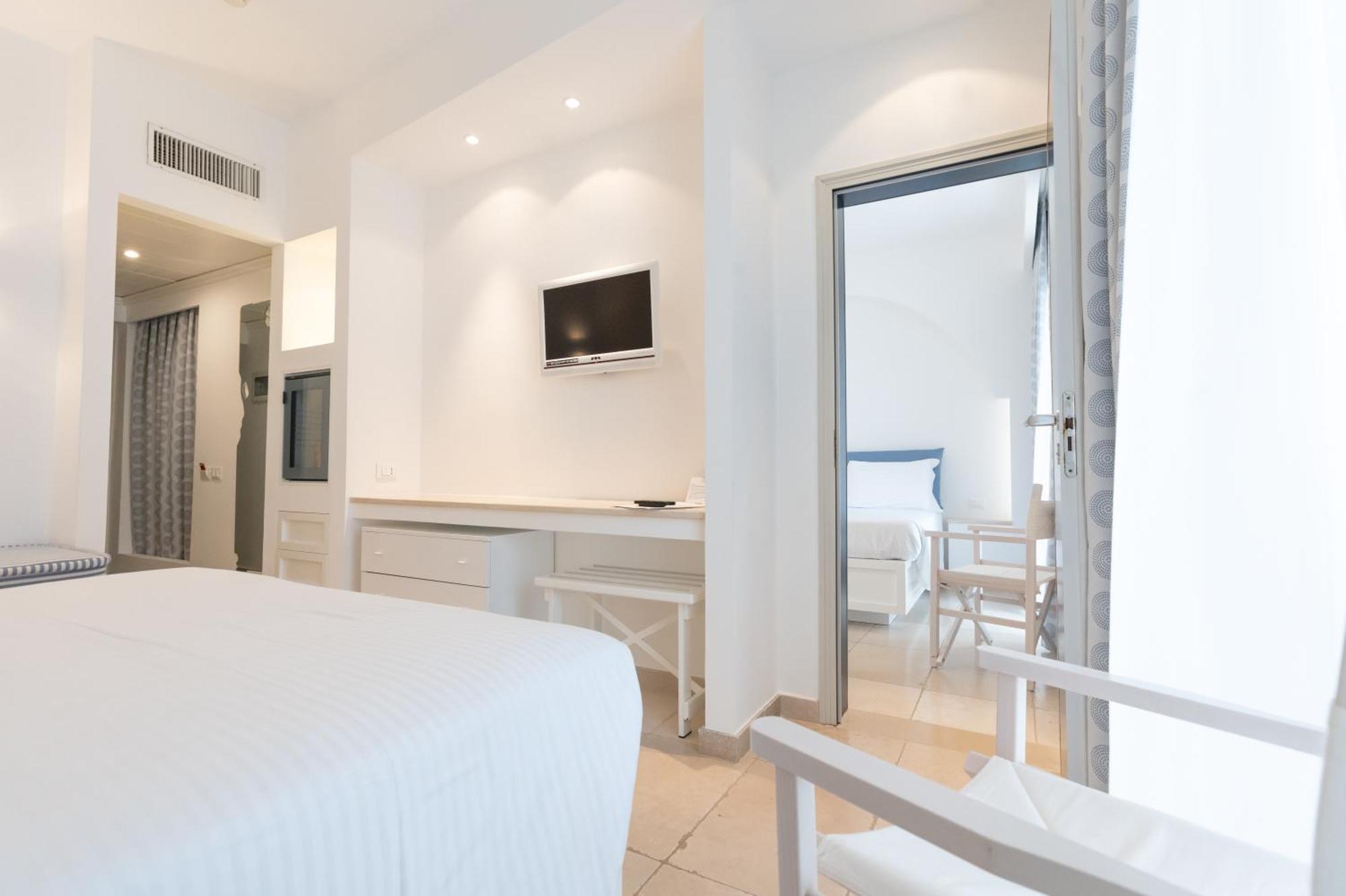 Ostuni A Mare Hotel Exterior photo